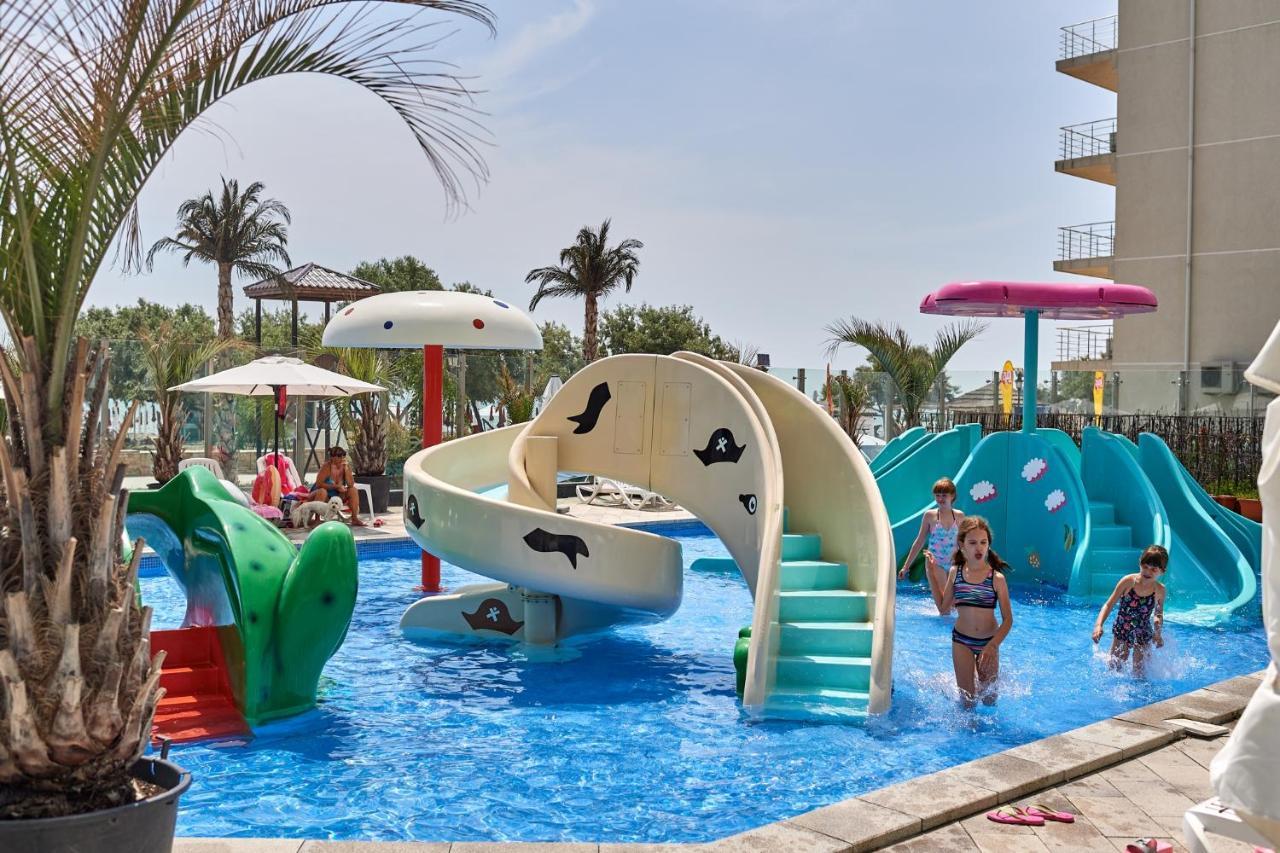 Cristalex Studio Aparthotel Pool & Spa Mamaia Nord Năvodari Exterior foto